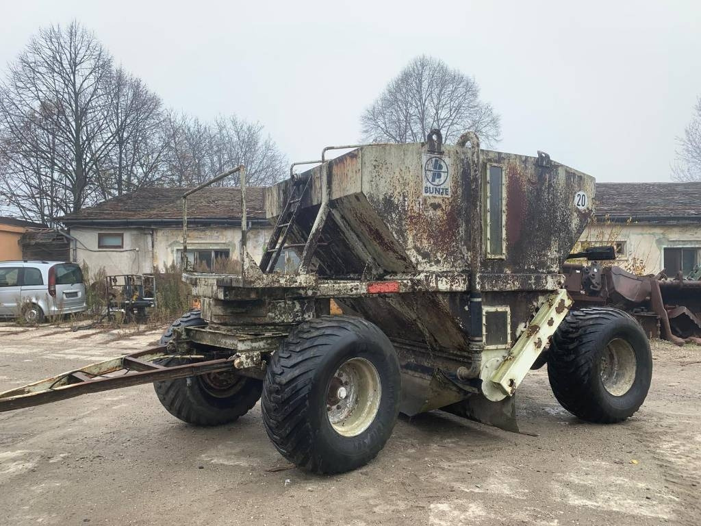 Bunte CB - Puspriekabė: foto 1 Bunte CB - Puspriekabė: foto 1