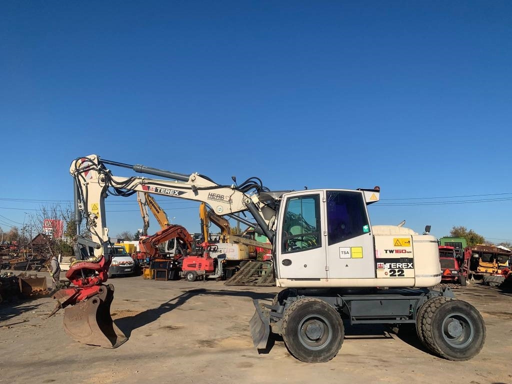 Terex TW160SR+Sandco Rototilt - Ratinis ekskavatorius: foto 5 Terex TW160SR+Sandco Rototilt - Ratinis ekskavatorius: foto 5