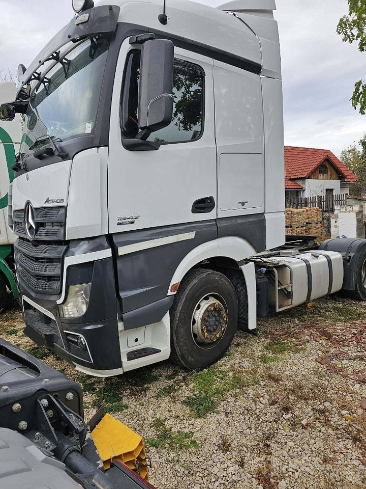Mercedes-Benz Actros 1842 - Vilkikas: foto 1 Mercedes-Benz Actros 1842 - Vilkikas: foto 1
