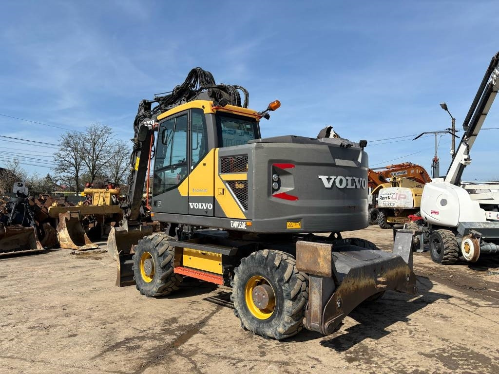 Volvo EW 150E - Ratinis ekskavatorius: foto 3 Volvo EW 150E - Ratinis ekskavatorius: foto 3