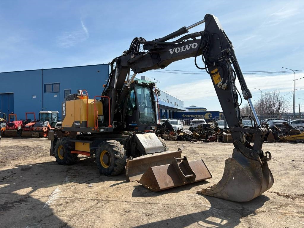 Volvo EW 150E - Ratinis ekskavatorius: foto 5 Volvo EW 150E - Ratinis ekskavatorius: foto 5