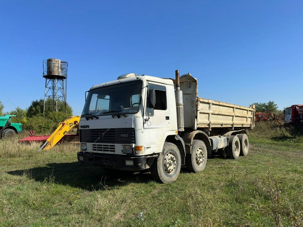 Volvo FL 10 - Savivartis sunkvežimis: foto 1 Volvo FL 10 - Savivartis sunkvežimis: foto 1