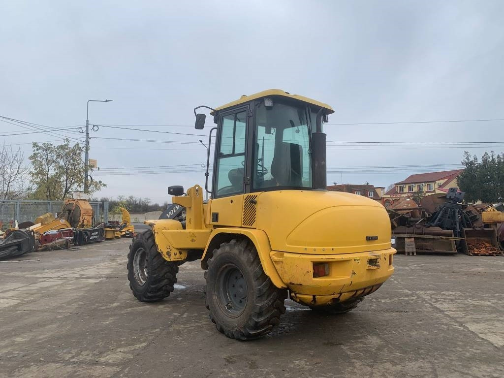 Volvo L 35 B - Ratinis krautuvas: foto 4 Volvo L 35 B - Ratinis krautuvas: foto 4