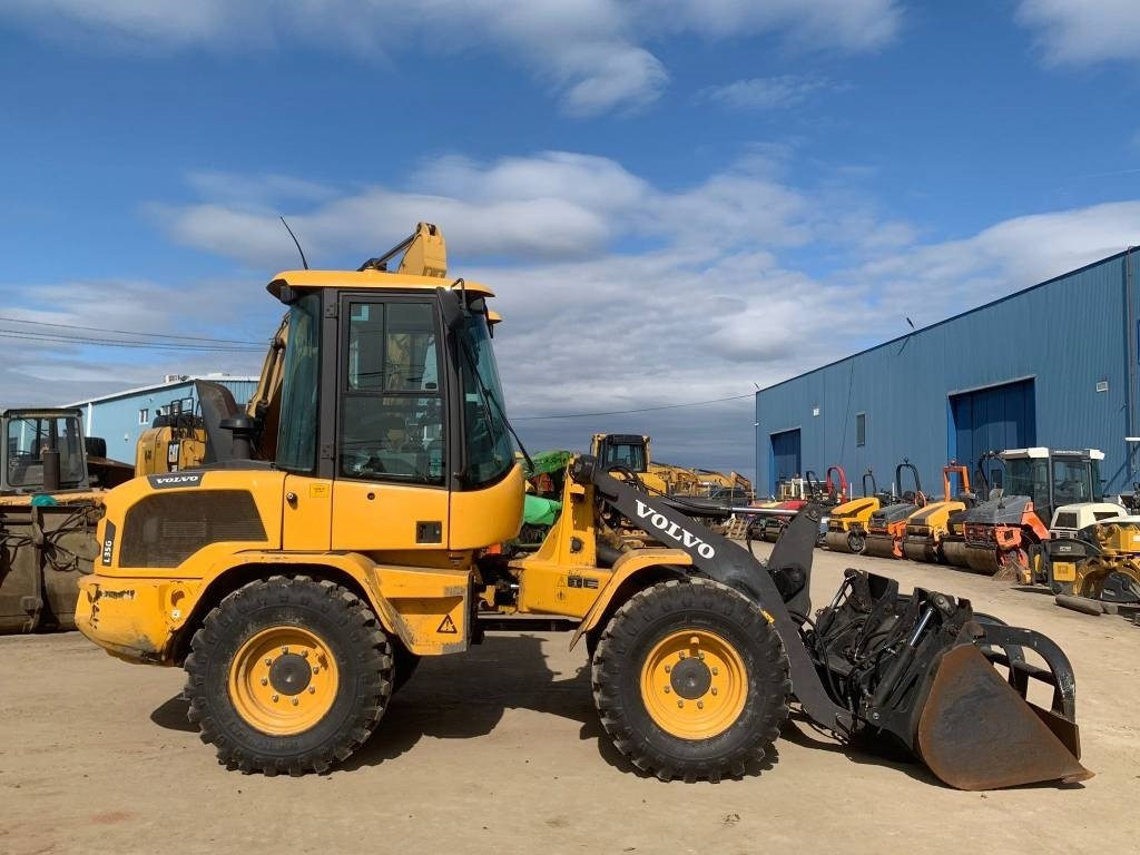 Volvo L 35 G - Ratinis krautuvas: foto 3 Volvo L 35 G - Ratinis krautuvas: foto 3