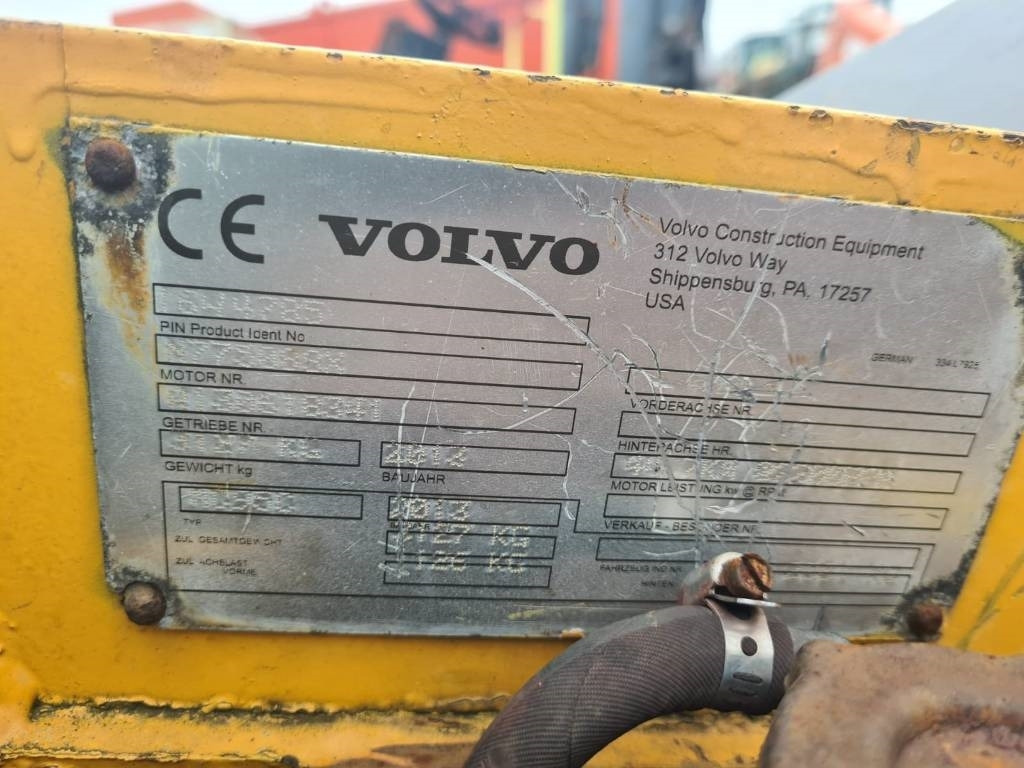 Volvo MC 95 C - Mini krautuvas: foto 5 Volvo MC 95 C - Mini krautuvas: foto 5
