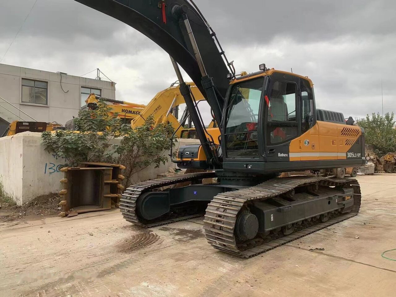 Hyundai R305LC-9T - Vikšrinis ekskavatorius: foto 4 Hyundai R305LC-9T - Vikšrinis ekskavatorius: foto 4
