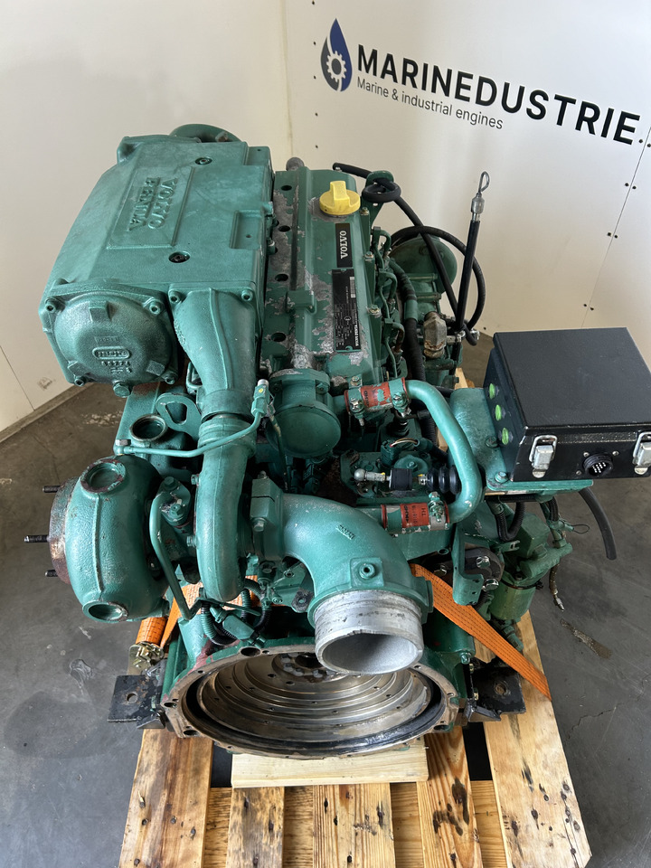 Volvo Penta D5A-T BA - Variklis - Kita technika: foto 4 Volvo Penta D5A-T BA - Variklis - Kita technika: foto 4