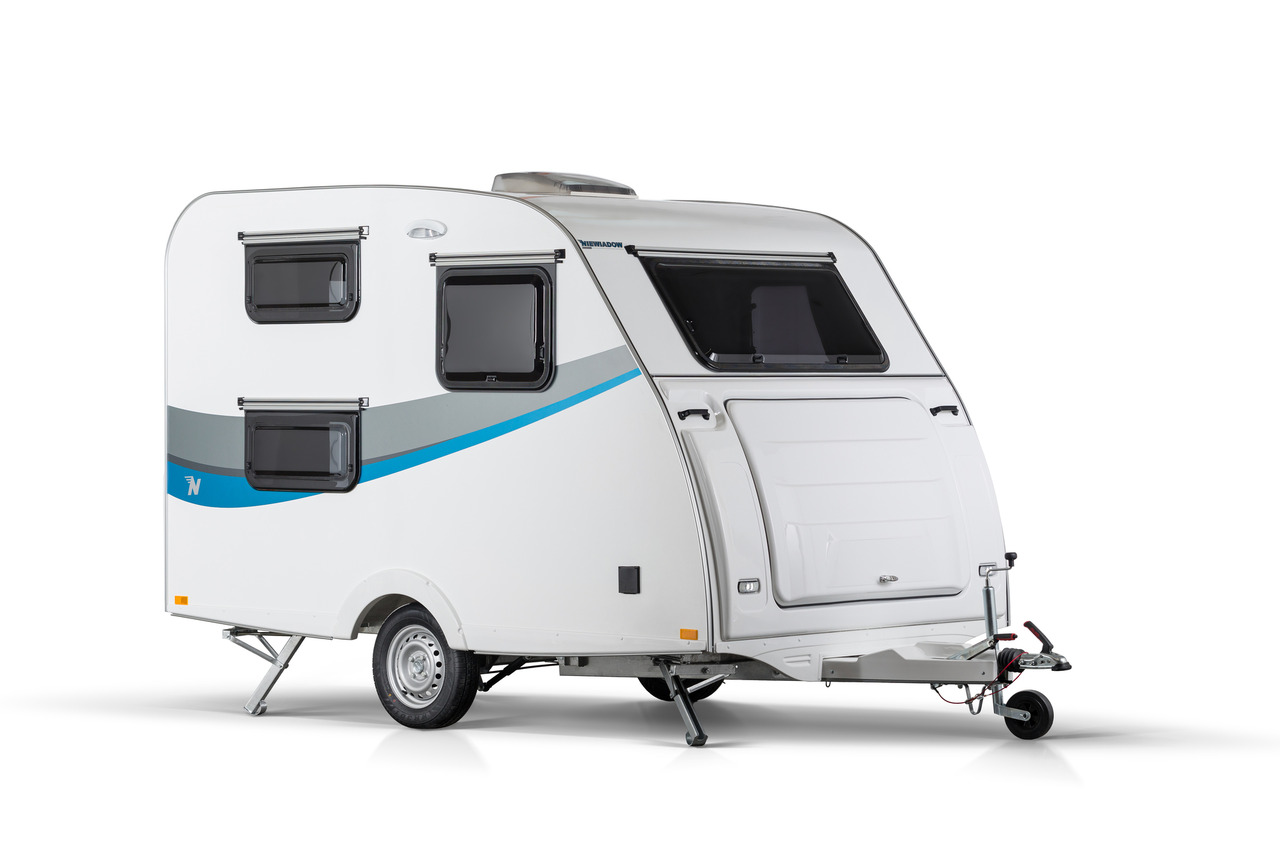 Niewiadów NEW SPORT 4 kemping 4 osoby camping for 4 people 750kg - Prikabinamas namelis: foto 1 Niewiadów NEW SPORT 4 kemping 4 osoby camping for 4 people 750kg - Prikabinamas namelis: foto 1