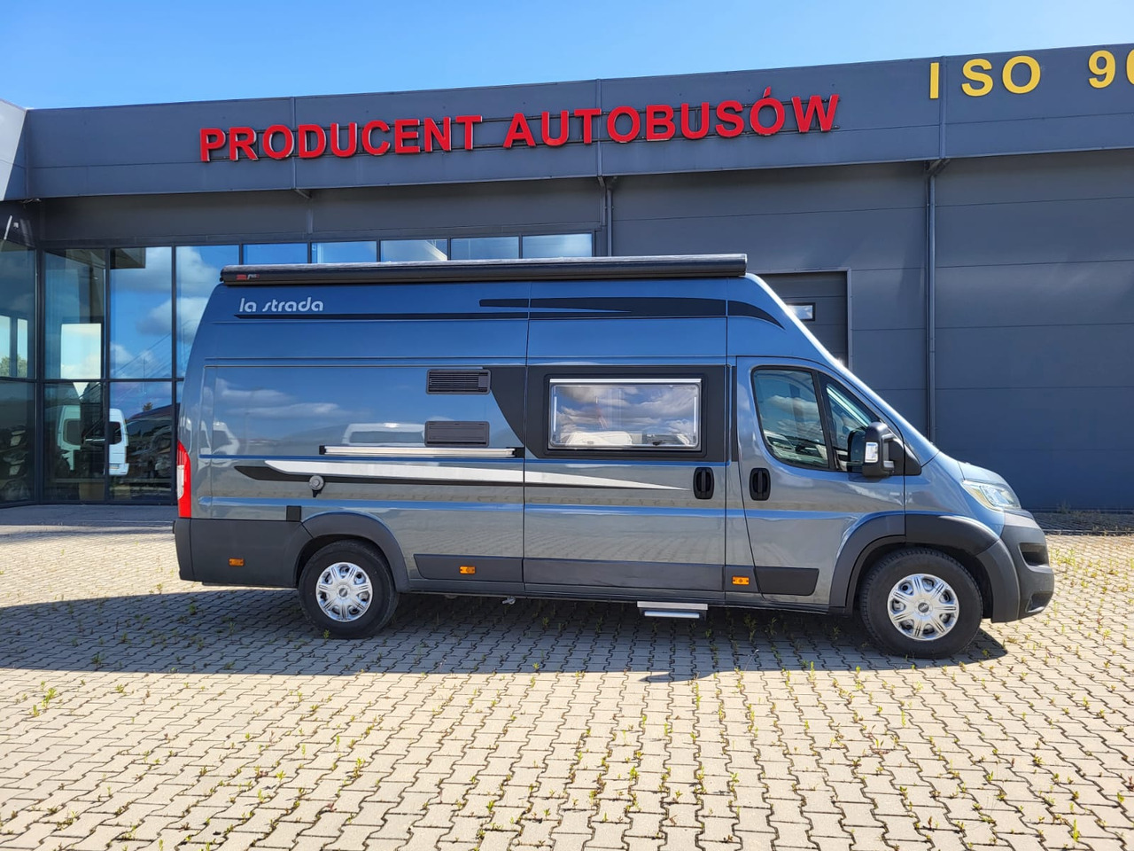 Mikroautobusas kemperis Peugeot Boxer: foto 6
