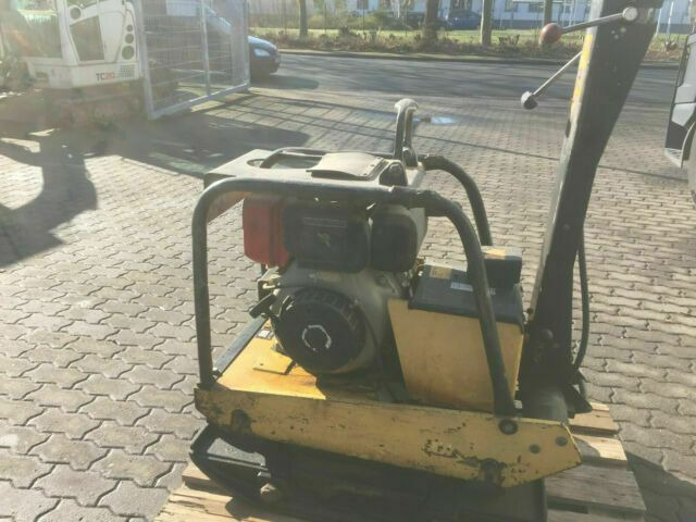 BOMAG BPR 60/52D Rüttelplatte - Tankinimo plokštė: foto 4 BOMAG BPR 60/52D Rüttelplatte - Tankinimo plokštė: foto 4