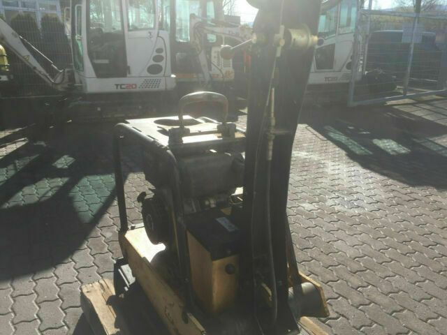 Bomag BPR 60/52D Rüttelplatte - Tankinimo plokštė: foto 5 Bomag BPR 60/52D Rüttelplatte - Tankinimo plokštė: foto 5
