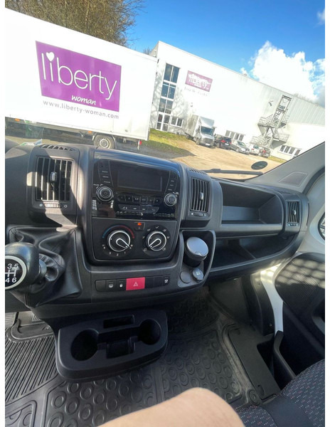 Bortinis automobilis Citroën Jumper Pritsche Klima 1-Hand: foto 6 Bortinis automobilis Citroën Jumper Pritsche Klima 1-Hand: foto 6