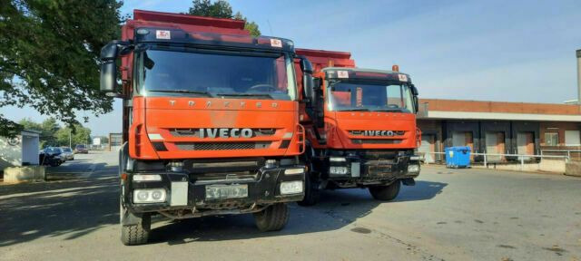 Iveco 260AD500PS 6x4 Blatt/Blatt AHK Retarder - Savivartis sunkvežimis: foto 2 Iveco 260AD500PS 6x4 Blatt/Blatt AHK Retarder - Savivartis sunkvežimis: foto 2