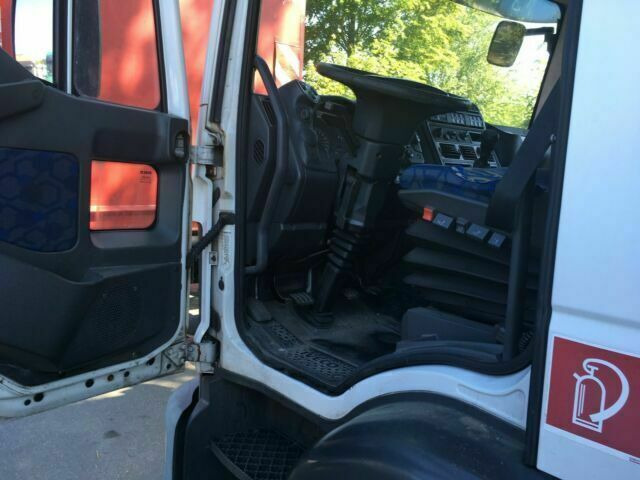 Iveco ML120 E22 Kühlkoffer LBW Deutsche Maschine - Refrižeratorius sunkvežimis: foto 5 Iveco ML120 E22 Kühlkoffer LBW Deutsche Maschine - Refrižeratorius sunkvežimis: foto 5