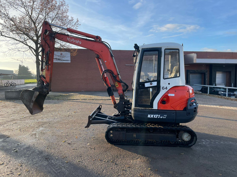 Kubota KX121-3 - Mini ekskavatorius: foto 1 Kubota KX121-3 - Mini ekskavatorius: foto 1