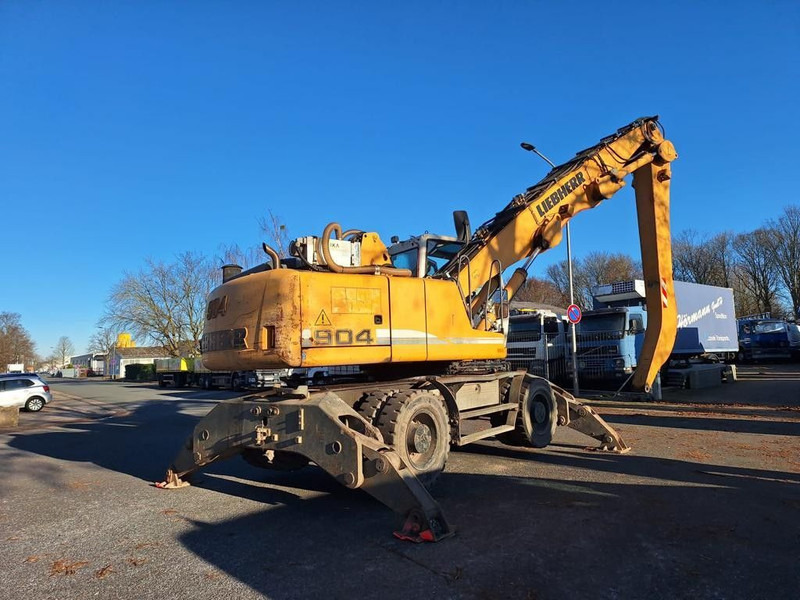 Liebherr A904C Umschlagbagger Greifer +Magnetvorbereitun - Ekskavatorius su ilga strėle: foto 2 Liebherr A904C Umschlagbagger Greifer +Magnetvorbereitun - Ekskavatorius su ilga strėle: foto 2
