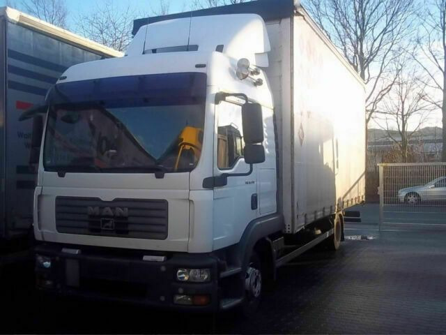 MAN 8.240TGL Euro:4 G.Haus/Hochdach Klima Stand - Tentinis sunkvežimis: foto 1 MAN 8.240TGL Euro:4 G.Haus/Hochdach Klima Stand - Tentinis sunkvežimis: foto 1