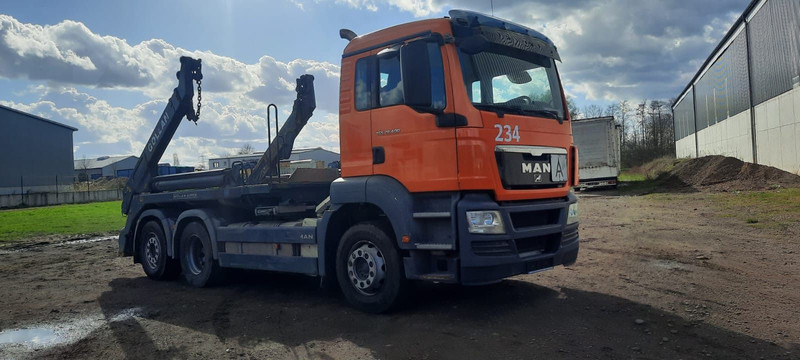 MAN TG-S 28.400 BL 6x2 Absetzkipper - Nuožulnaus pakėlimo ant platformos sunkvežimis: foto 5 MAN TG-S 28.400 BL 6x2 Absetzkipper - Nuožulnaus pakėlimo ant platformos sunkvežimis: foto 5