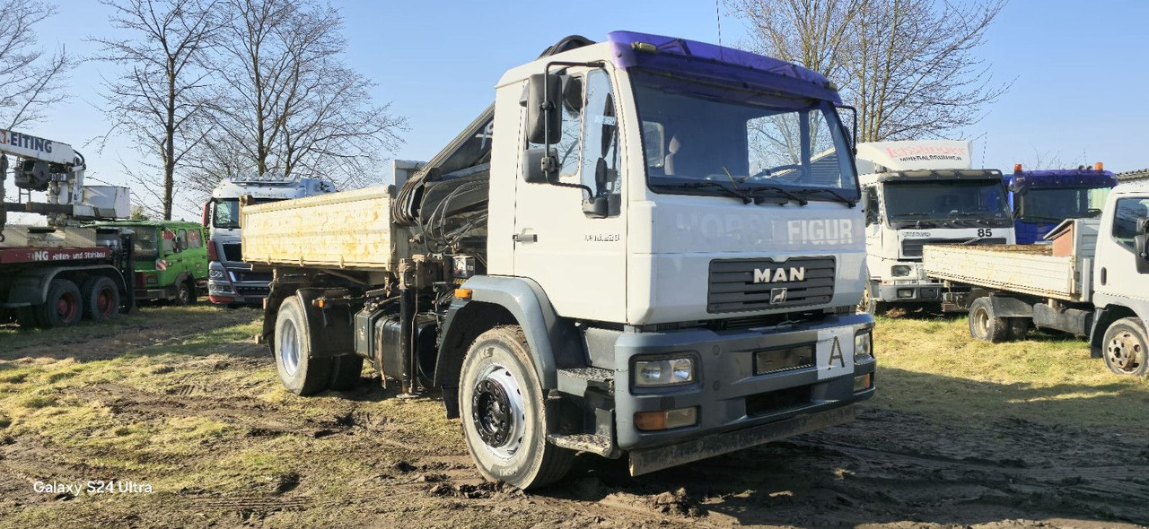 MAN TGM 18.220 4x2 3.S-Kipper mit Kran - Savivartis sunkvežimis, Sunkvežimis su kranu: foto 1 MAN TGM 18.220 4x2 3.S-Kipper mit Kran - Savivartis sunkvežimis, Sunkvežimis su kranu: foto 1