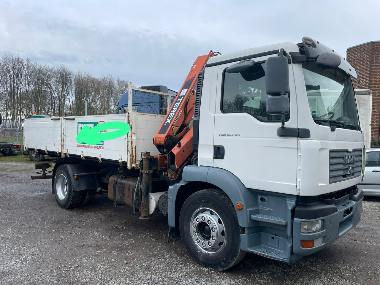 MAN TGM 18.240PS 4x2 3.S-Kipper mit Kran - Savivartis sunkvežimis, Sunkvežimis su kranu: foto 4 MAN TGM 18.240PS 4x2 3.S-Kipper mit Kran - Savivartis sunkvežimis, Sunkvežimis su kranu: foto 4