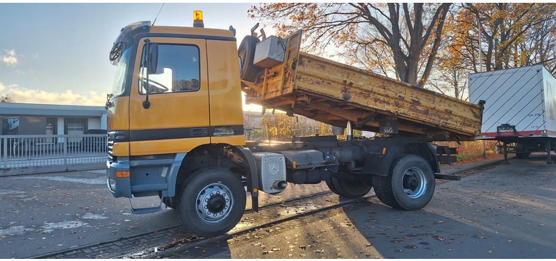 Mercedes-Benz 1843AK 4x4 Blatt/Blatt - Savivartis sunkvežimis: foto 1 Mercedes-Benz 1843AK 4x4 Blatt/Blatt - Savivartis sunkvežimis: foto 1