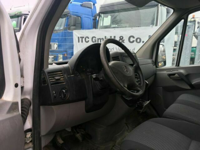 Mercedes-Benz 300-serie 313 cdi Sprinter German Truck - Krovininis mikroautobusas: foto 4 Mercedes-Benz 300-serie 313 cdi Sprinter German Truck - Krovininis mikroautobusas: foto 4
