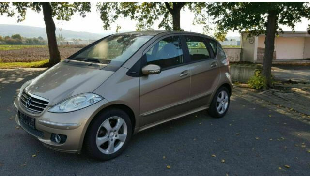 Mercedes-Benz A-Klasse 200 CDI - Lengvasis automobilis: foto 1 Mercedes-Benz A-Klasse 200 CDI - Lengvasis automobilis: foto 1