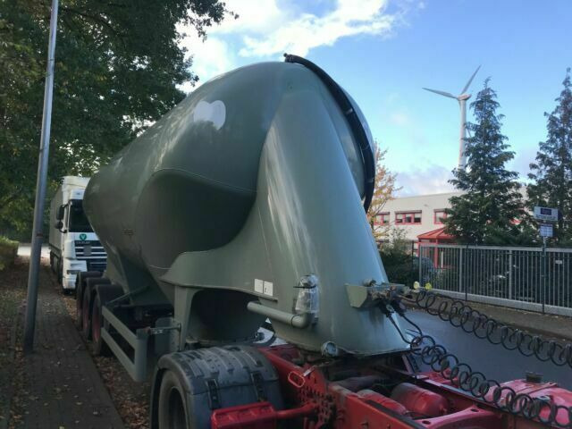 SPITZER SF 2734/2P Zement/Silo - Puspriekabė cisterna: foto 3 SPITZER SF 2734/2P Zement/Silo - Puspriekabė cisterna: foto 3