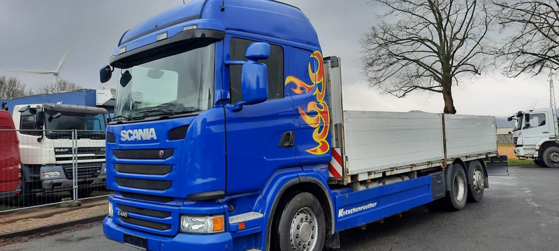 Scania G440 Pritsche 6x2 Kran am Heck vor - Platforminis/ Bortinis sunkvežimis, Sunkvežimis su kranu: foto 1 Scania G440 Pritsche 6x2 Kran am Heck vor - Platforminis/ Bortinis sunkvežimis, Sunkvežimis su kranu: foto 1