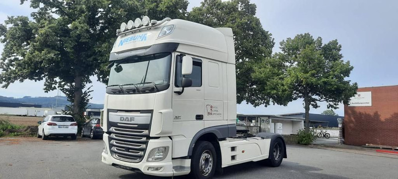 DAF XF 106/460 SSC Vollausstattung - Vilkikas: foto 1 DAF XF 106/460 SSC Vollausstattung - Vilkikas: foto 1