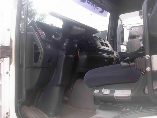 MAN 18.430TGA XXL Euro4 Anloger Tacho Vollausst - Vilkikas: foto 4 MAN 18.430TGA XXL Euro4 Anloger Tacho Vollausst - Vilkikas: foto 4