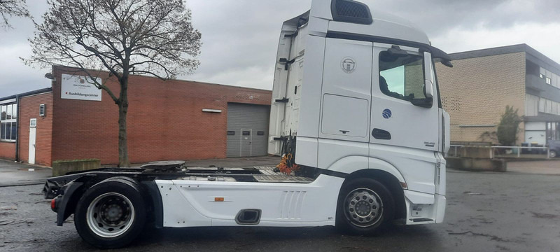 Mercedes-Benz 1845MP4 Euro:6 Vollausst - Vilkikas: foto 5 Mercedes-Benz 1845MP4 Euro:6 Vollausst - Vilkikas: foto 5