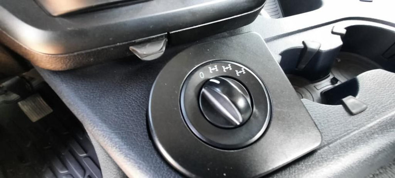 Mercedes-Benz 2043 Arocs 4x4 - Vilkikas: foto 4 Mercedes-Benz 2043 Arocs 4x4 - Vilkikas: foto 4