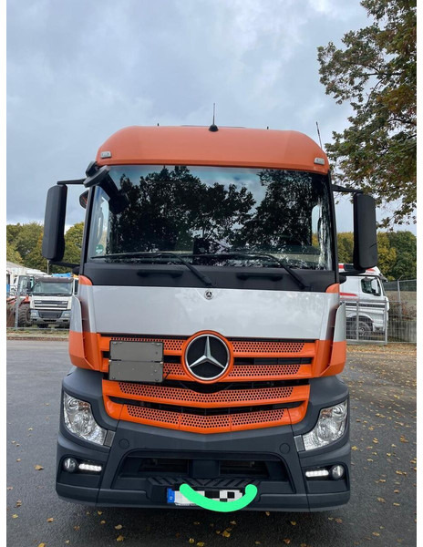 Mercedes-Benz Actros 1843 - Vilkikas: foto 3 Mercedes-Benz Actros 1843 - Vilkikas: foto 3