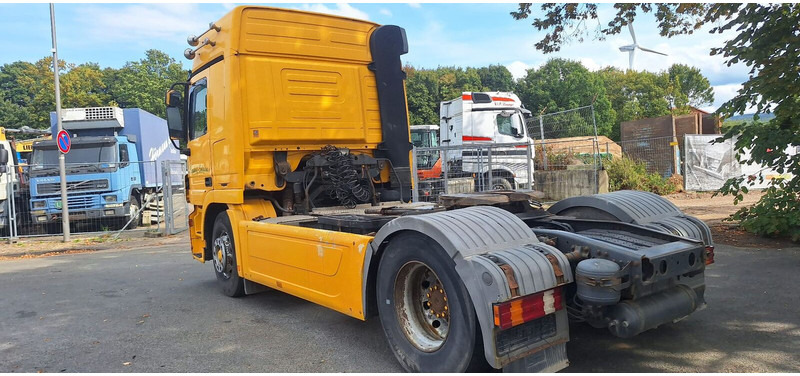Mercedes-Benz Actros 1846 - Vilkikas: foto 4 Mercedes-Benz Actros 1846 - Vilkikas: foto 4