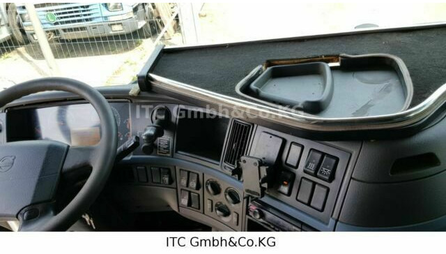 Volvo FH 400 G.Haus-Hochdach Euro:5 German Truck - Vilkikas: foto 5 Volvo FH 400 G.Haus-Hochdach Euro:5 German Truck - Vilkikas: foto 5