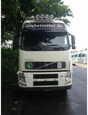 Volvo FH 440 G.Haus-Hochdach Euro:4 German Truck - Vilkikas: foto 2 Volvo FH 440 G.Haus-Hochdach Euro:4 German Truck - Vilkikas: foto 2