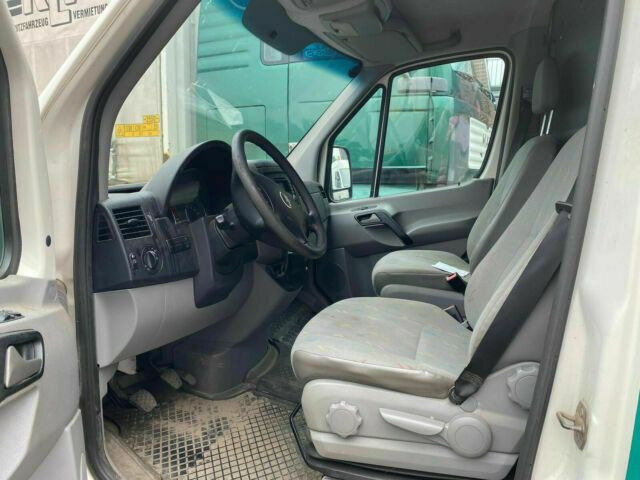 Volkswagen Crafter TDI Lang/Klima 3-Sitzer - Krovininis mikroautobusas: foto 4 Volkswagen Crafter TDI Lang/Klima 3-Sitzer - Krovininis mikroautobusas: foto 4