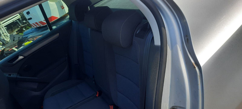 Volkswagen Golf - Lengvasis automobilis: foto 5 Volkswagen Golf - Lengvasis automobilis: foto 5