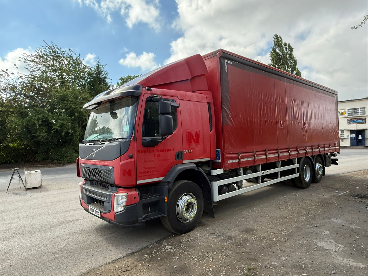 2014 Volvo FE 320 Curtainside Truck - Tentinis sunkvežimis: foto 4 2014 Volvo FE 320 Curtainside Truck - Tentinis sunkvežimis: foto 4