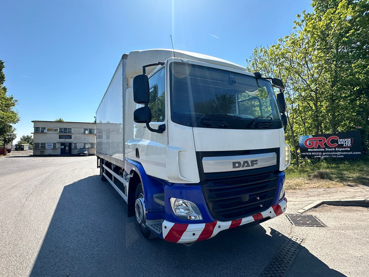 2016 DAF CF 220 Rigid Truck - Furgonas sunkvežimis: foto 1 2016 DAF CF 220 Rigid Truck - Furgonas sunkvežimis: foto 1