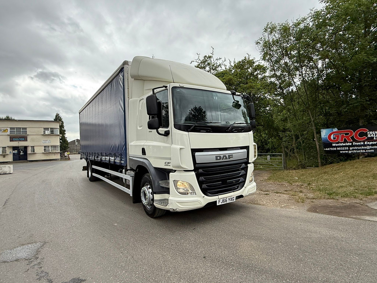 Tentinis sunkvežimis 2016 DAF CF 250 Curtainside Truck: foto 18