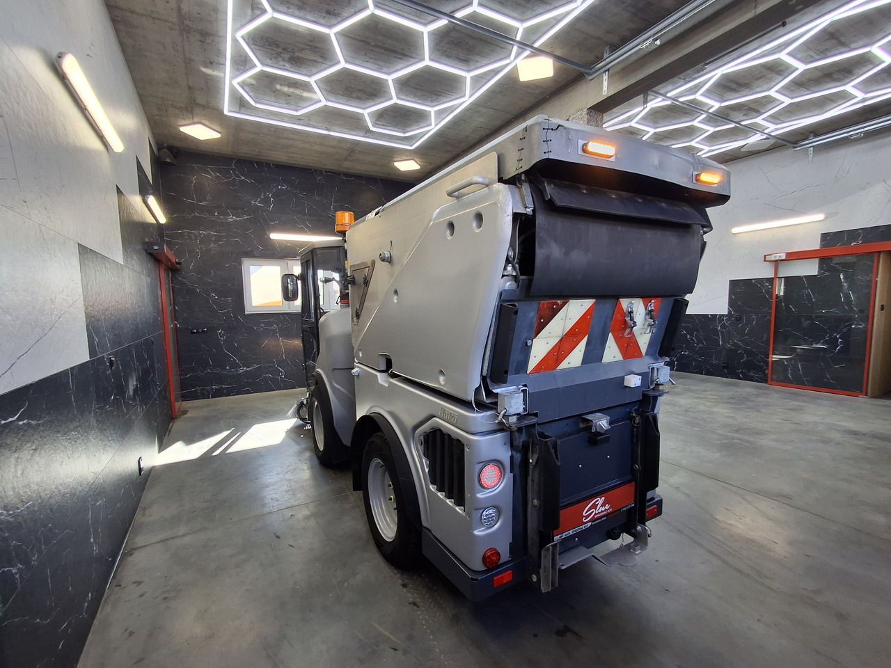 HAKO Citymaster 1600 Kehrmaschine Zamiatarka PM2.5 Euro 6 2019r - Gatvių šlavimo mašina: foto 3 HAKO Citymaster 1600 Kehrmaschine Zamiatarka PM2.5 Euro 6 2019r - Gatvių šlavimo mašina: foto 3