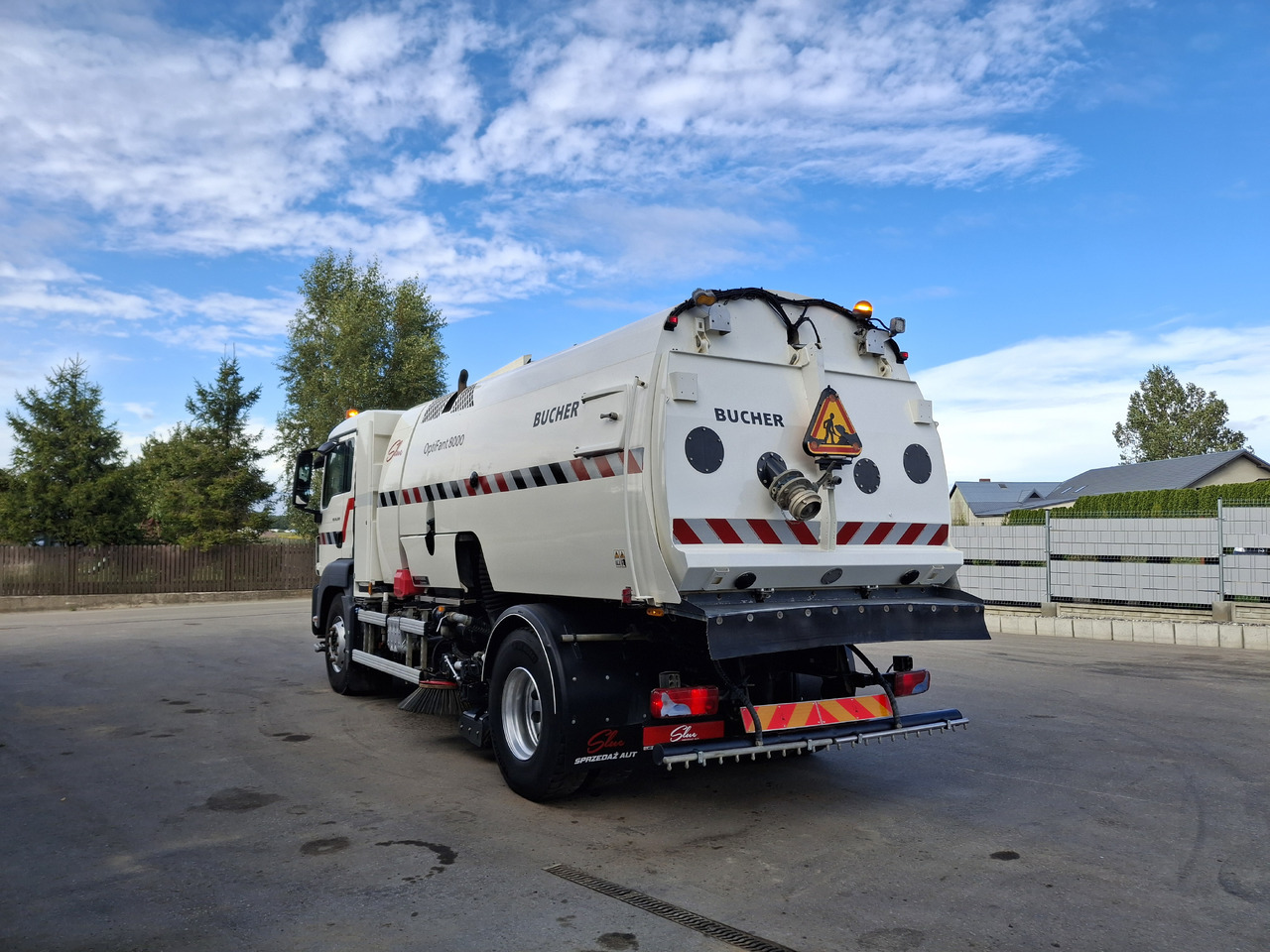 MAN TGS 18.320 Zamiatarka Kehrmaschine BUCHER OptiFant 8000 Karcher Euro 6 PM10 L/R Hochdruckreinigung - Gatvių šlavimo mašina: foto 3 MAN TGS 18.320 Zamiatarka Kehrmaschine BUCHER OptiFant 8000 Karcher Euro 6 PM10 L/R Hochdruckreinigung - Gatvių šlavimo mašina: foto 3