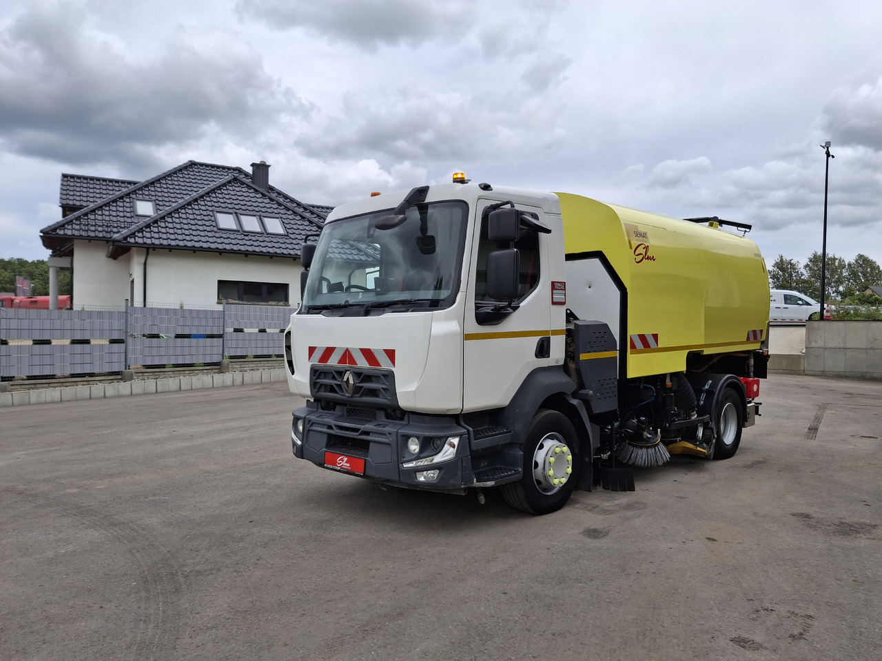 RENAULT D16 Zamiatarka Kehrmaschine SEMAT Zoeller FAUN Karcher Szczotki L/R Hydrostat Euro 6 PM10 Rura Do Liści - Gatvių šlavimo mašina: foto 3 RENAULT D16 Zamiatarka Kehrmaschine SEMAT Zoeller FAUN Karcher Szczotki L/R Hydrostat Euro 6 PM10 Rura Do Liści - Gatvių šlavimo mašina: foto 3