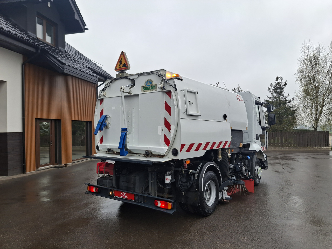 RENAULT Midlum 220 Zamiatarka Kehrmaschine Johnston 2 Motoren Szczotki L/R - Gatvių šlavimo mašina: foto 4 RENAULT Midlum 220 Zamiatarka Kehrmaschine Johnston 2 Motoren Szczotki L/R - Gatvių šlavimo mašina: foto 4