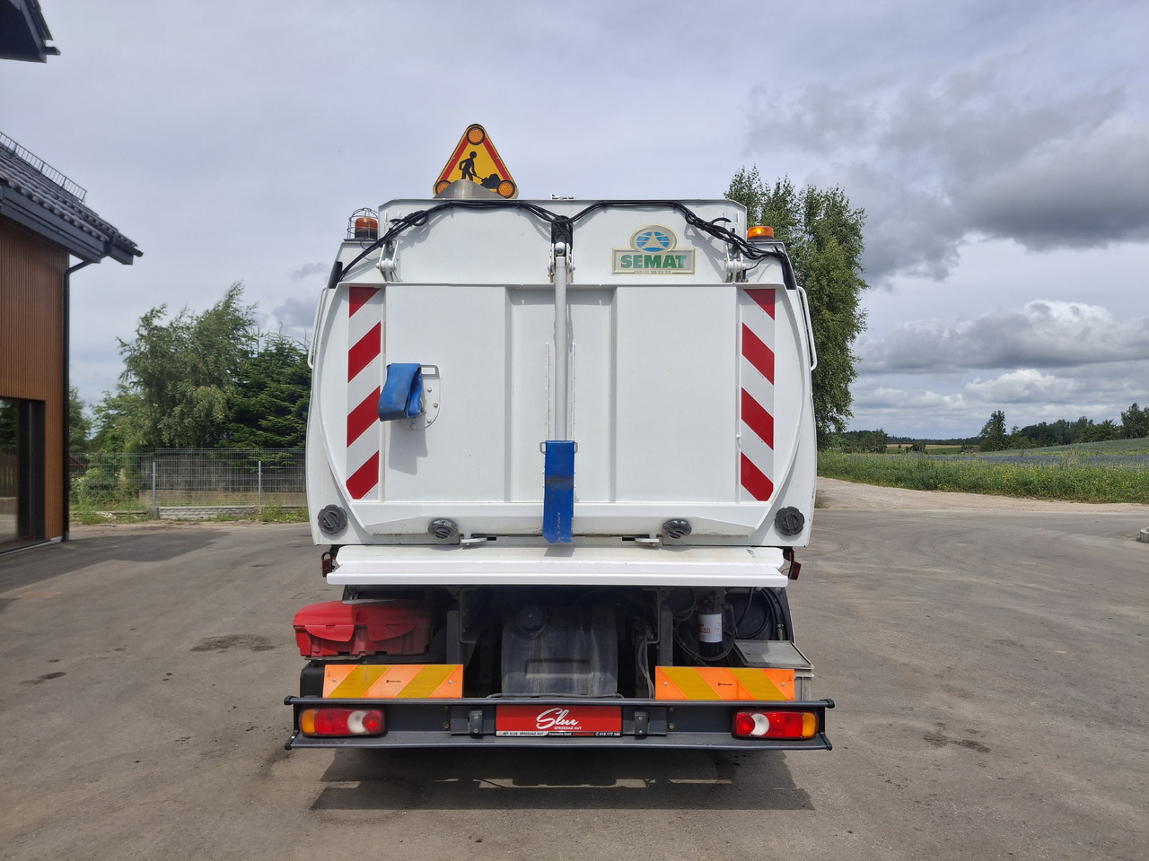 RENAULT Midlum 220 Zamiatarka Kehrmaschine Johnston L/R 2 Motoren 2 Silniki - Gatvių šlavimo mašina: foto 4 RENAULT Midlum 220 Zamiatarka Kehrmaschine Johnston L/R 2 Motoren 2 Silniki - Gatvių šlavimo mašina: foto 4