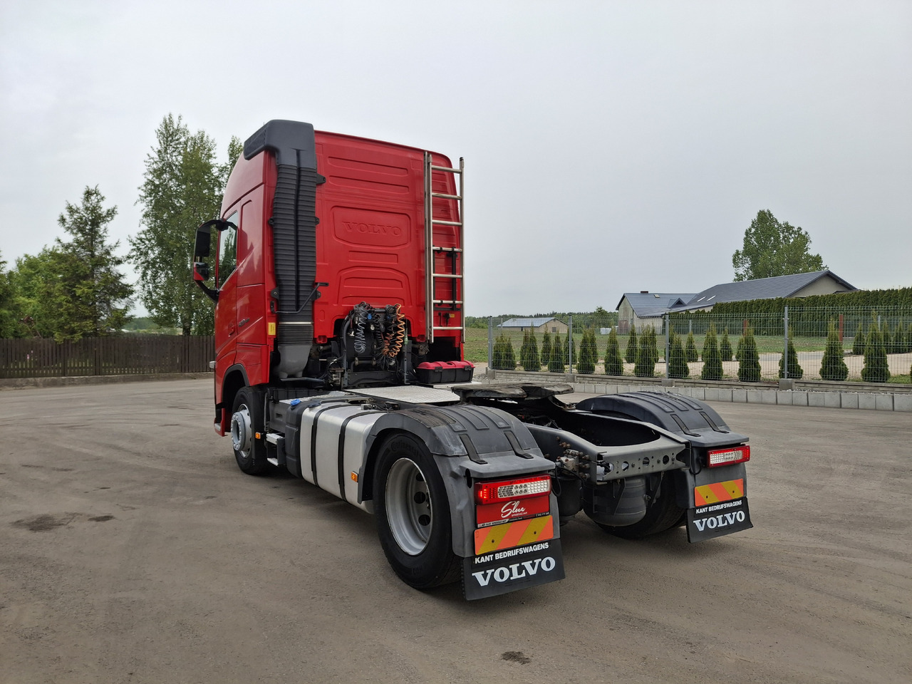 VOLVO FH 420 ADR Sattelzugmaschine Euro 6 Ciągnik Siodłowy Automat Światła LED - Vilkikas: foto 3 VOLVO FH 420 ADR Sattelzugmaschine Euro 6 Ciągnik Siodłowy Automat Światła LED - Vilkikas: foto 3