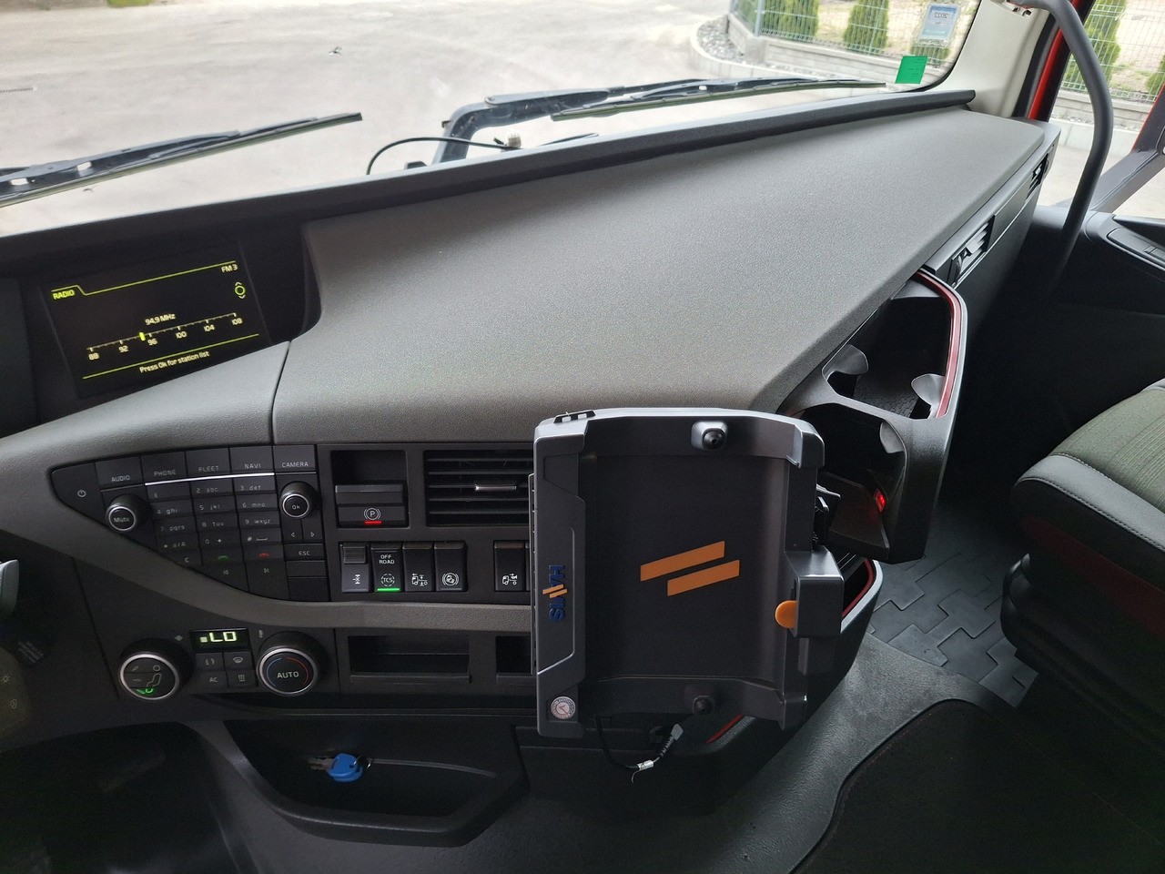 Vilkikas VOLVO FH 420 ADR Sattelzugmaschine Euro 6 Ciągnik Siodłowy Automat Światła LED: foto 14