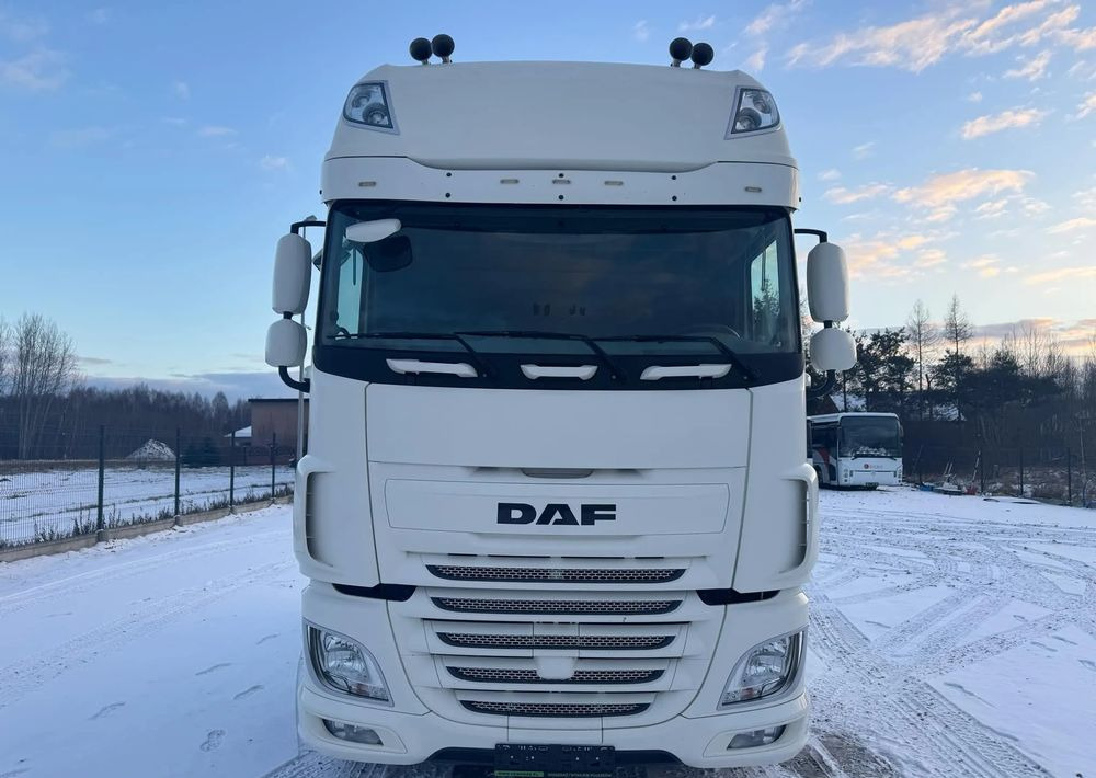DAF XF 510 FT - Vilkikas: foto 1 DAF XF 510 FT - Vilkikas: foto 1